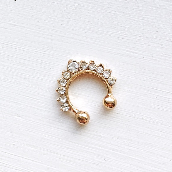 🔴5/$15⚠️𝗖𝗟𝗘𝗔𝗥𝗔𝗡𝗖𝗘⚠️ Gold Septum NEW - Picture 6 of 11
